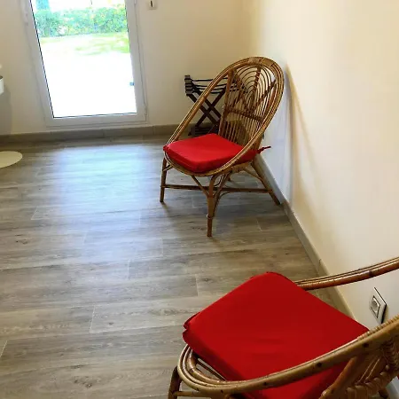 - Les Terres Marines Piscine + Parking... Apartamento Nice